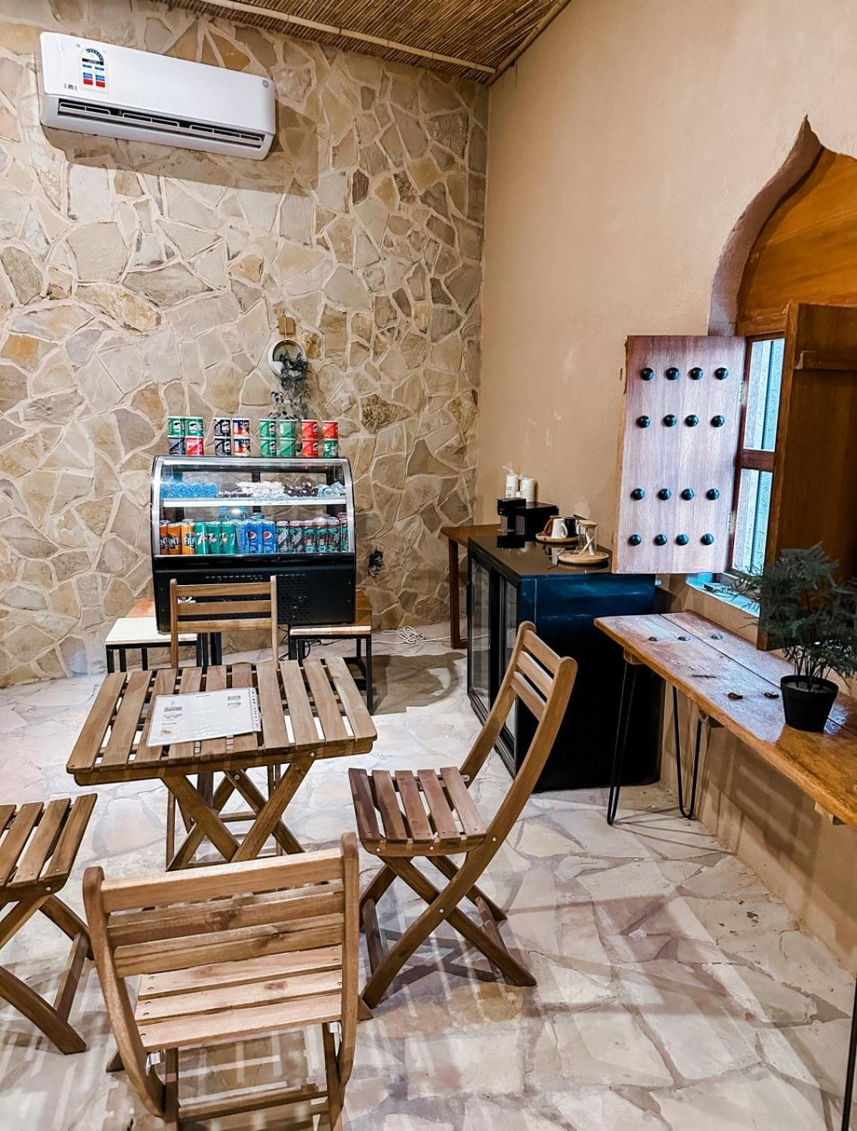 Alaqur View Inn نزل واجهة العقر Nizwa Eksteriør bilde