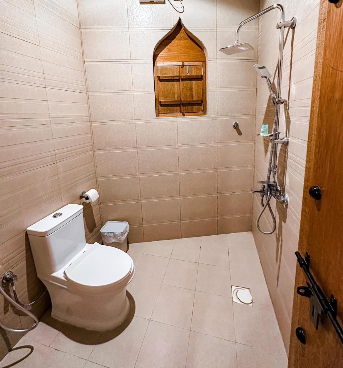 Alaqur View Inn نزل واجهة العقر Nizwa Eksteriør bilde