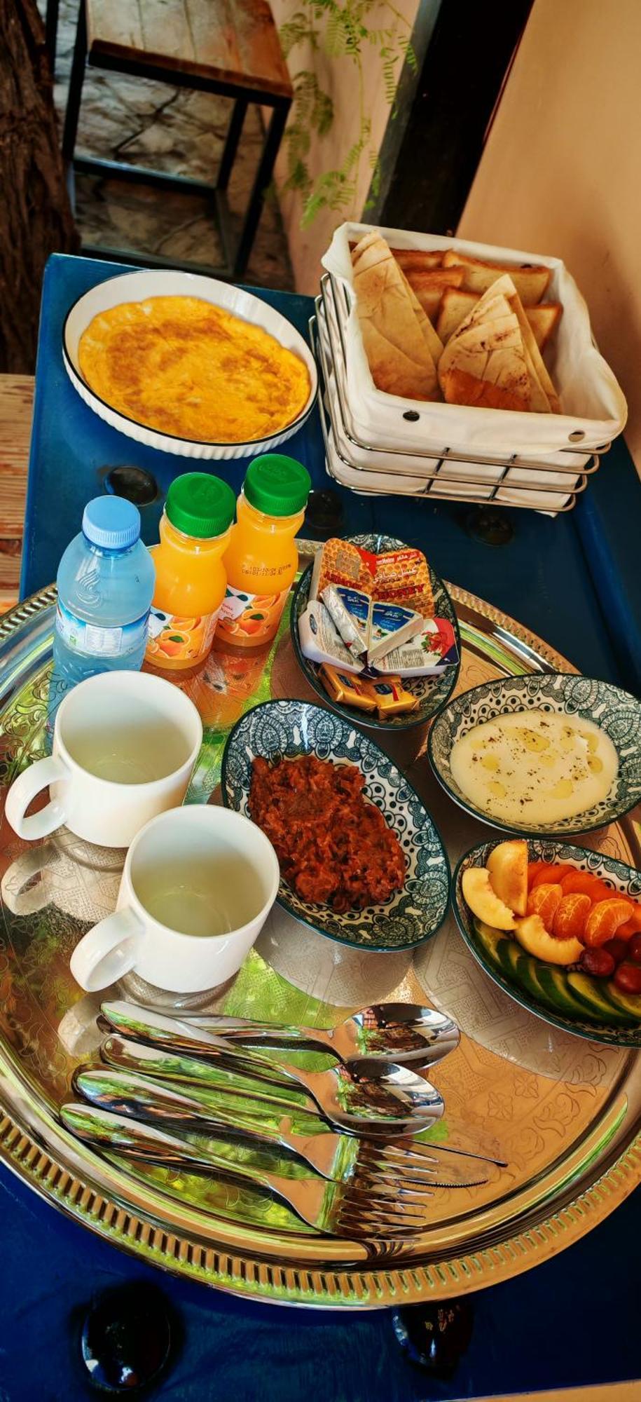 Alaqur View Inn نزل واجهة العقر Nizwa Eksteriør bilde